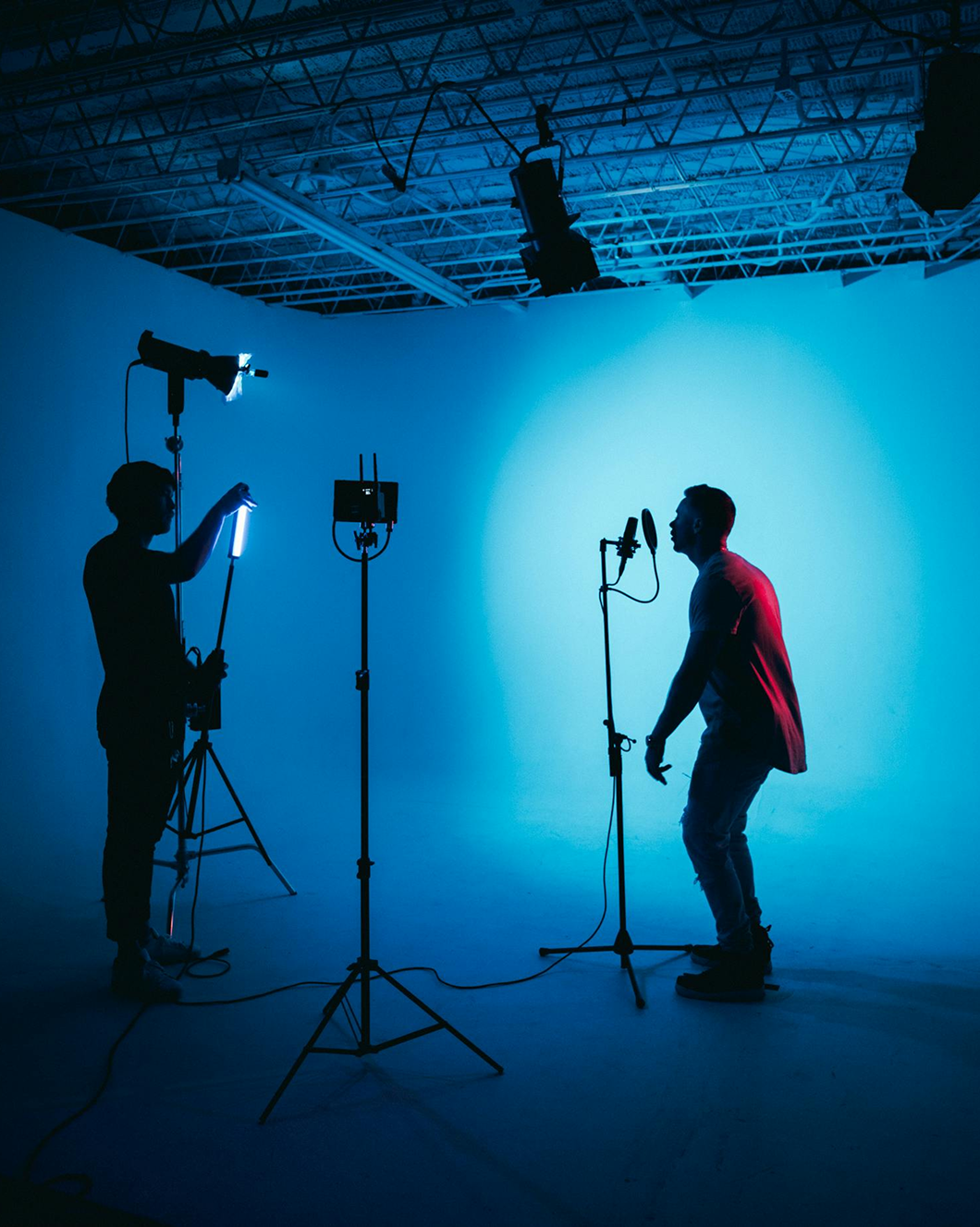 Music & Entertainment